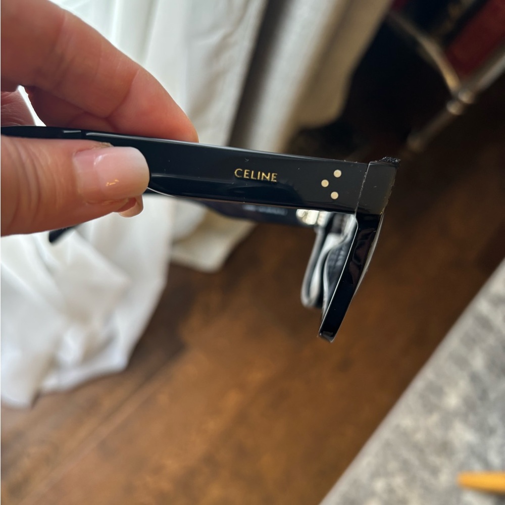 Celine Classic Black Sunglasses with Textured Case - Picture 2 of 6